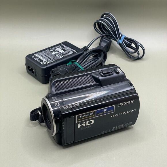 Sony Handycam HDR-XR150 Full HD 120 GB HDD‎ Hybrid Camcorder 25x ZOOM (READ) - Picture 1 of 10